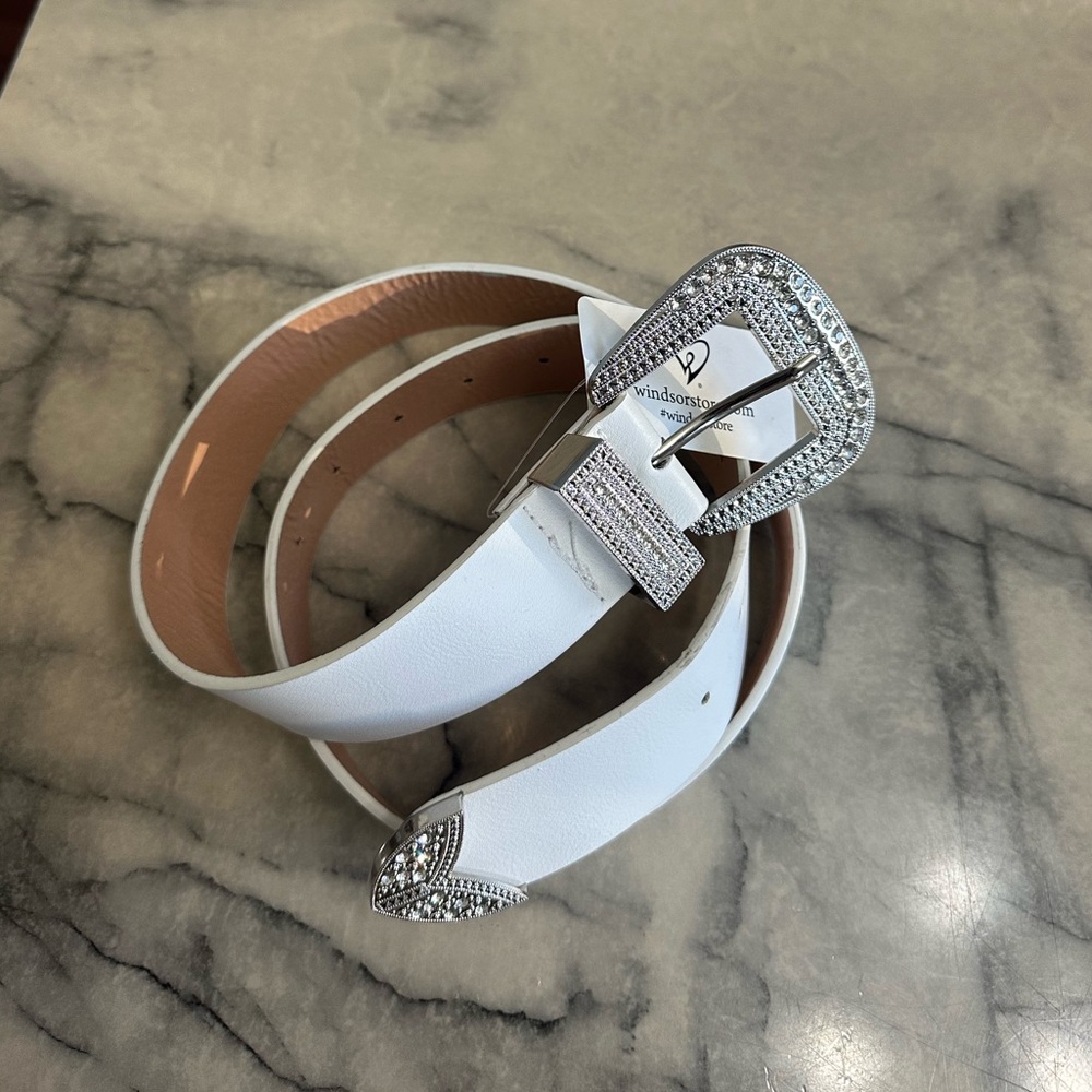 NEW White rhinestone cowboy festival Coachella stagecoach Silver Bucklebelt